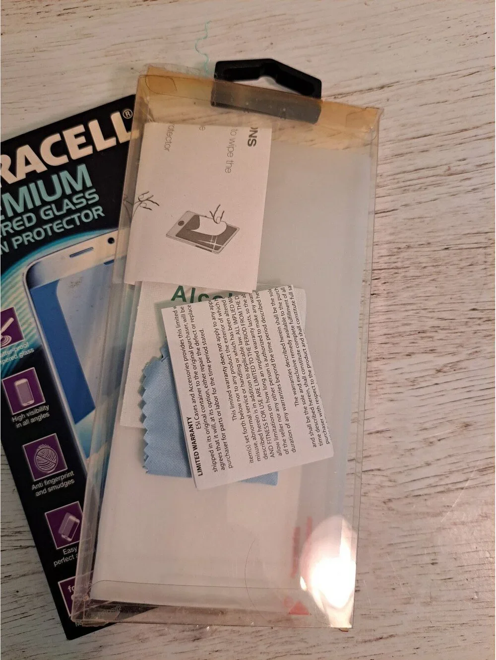 Premium Tempered Glass Screen Protector from Duracell